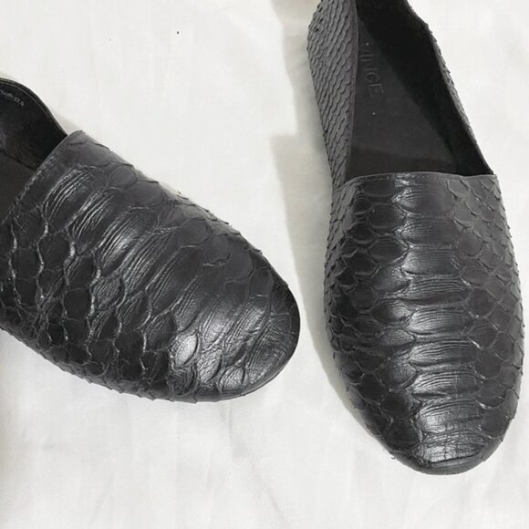 VINCE bogart python flats - Picture 3 of 12